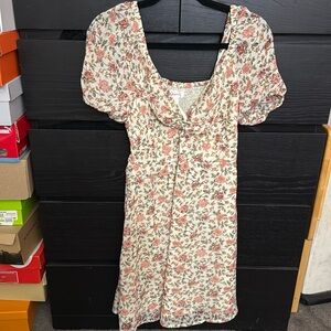 Pretty Sundress☀️